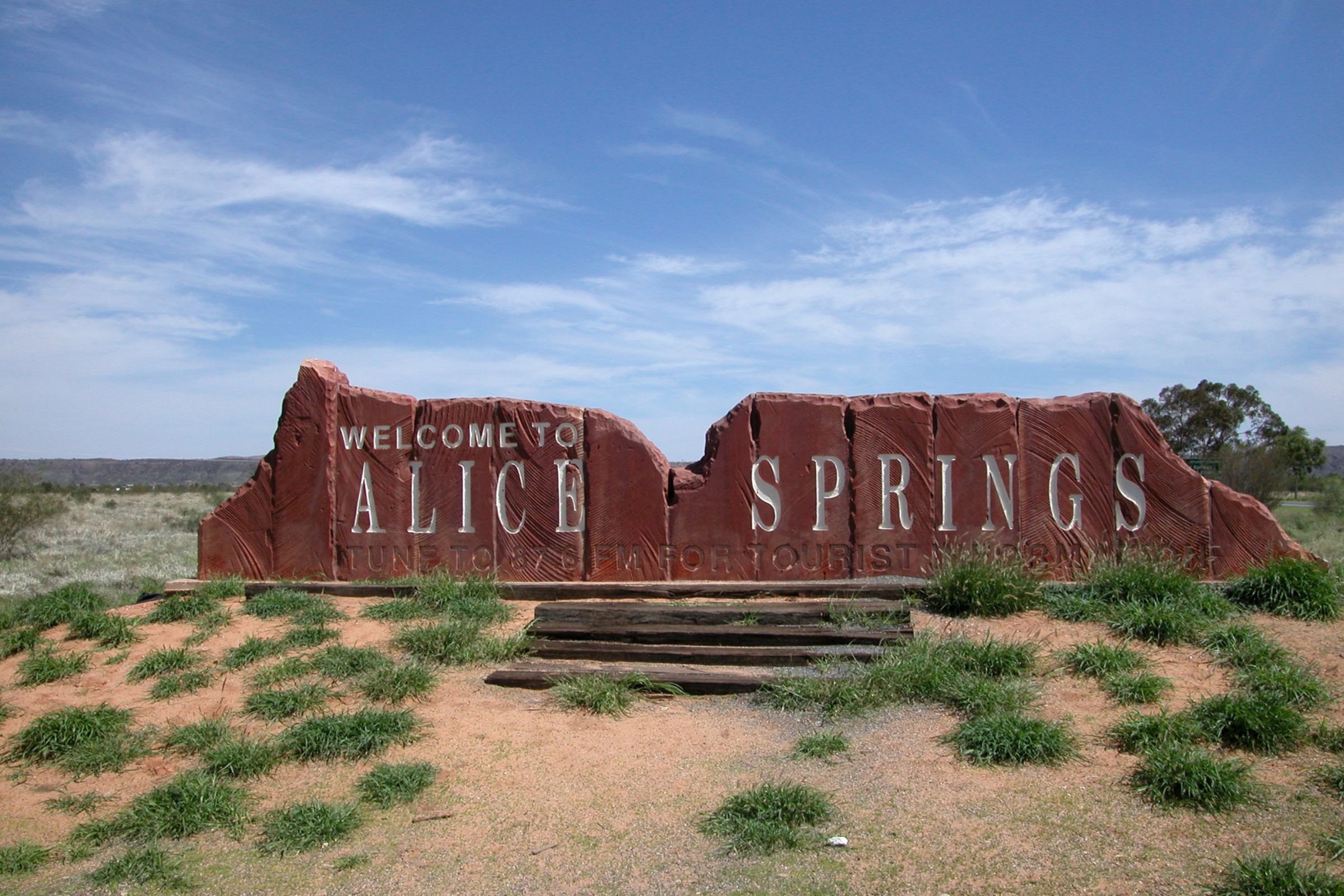 alice springs airport (2).webp
